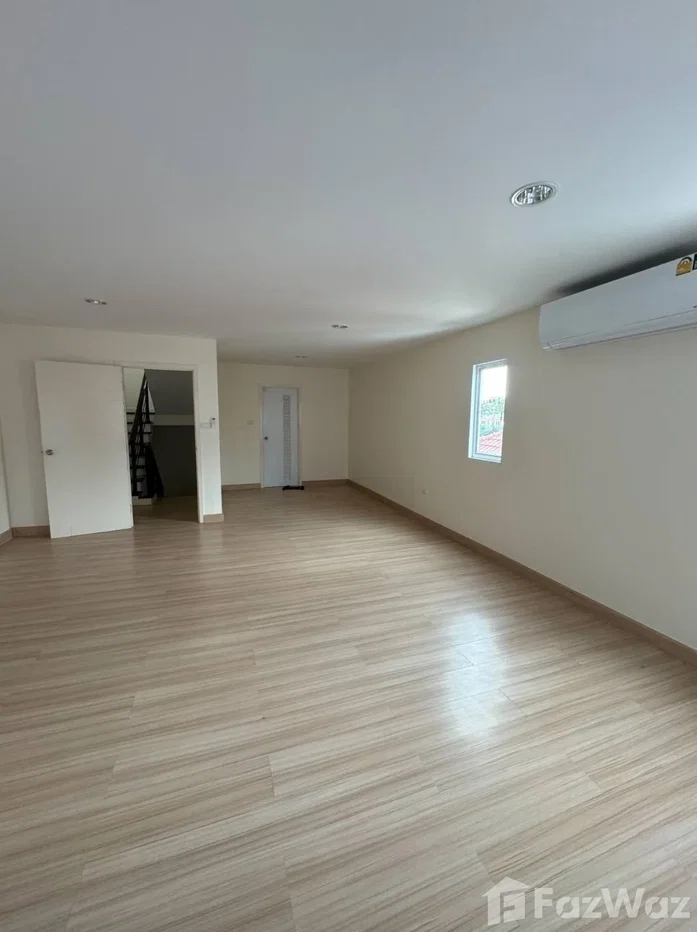 picture Pradya BisHome Onnut-Suvarnabhumi Townhome 6578379 - 10/15