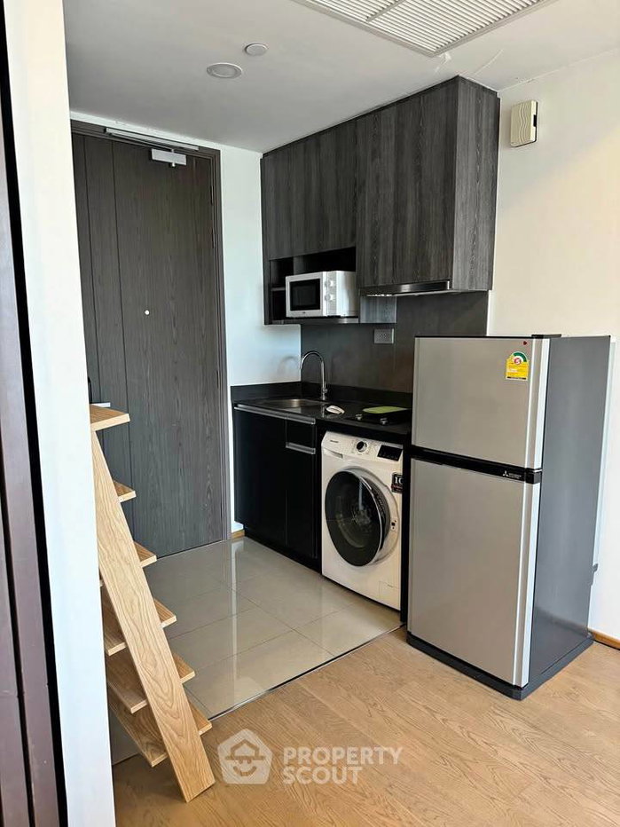 picture 30th-Floor 1-BR 33 Sqm Condo In Ashton Chula Silom, 100m to MRT Sam Yan (ID 3082496) - 1/6