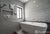 listing thumbnail image 32