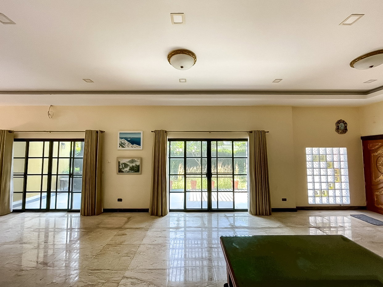 รูป Luxury 2Storey House for Sale Noen Plub Wan East Pattaya 5Bed - รูปที่ 2/25