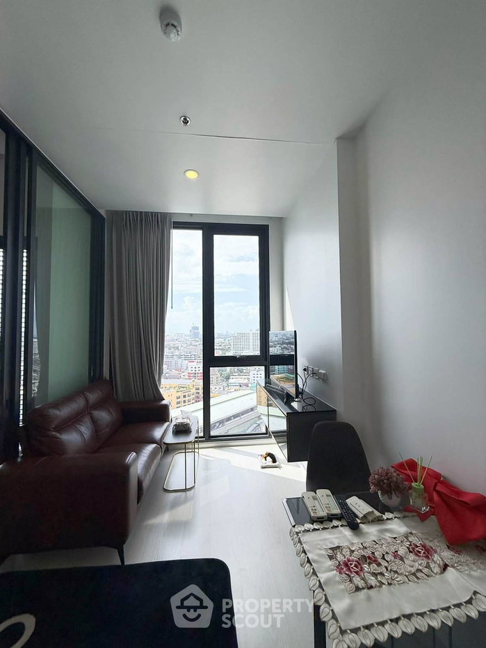 picture 1-BR 33 Sqm At 17th Floor At Mazarine Ratchayothin, 90m To BTS Ratchayothin (ID 3083300) - 5/11