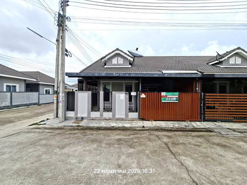 TOWN HOUSE 32.8 Sq.w. Pluak Daeng Rayong for 1.8M