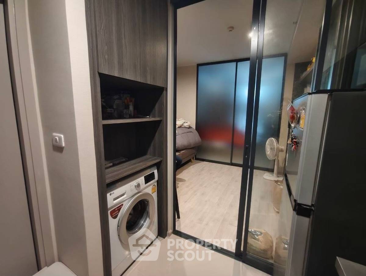 picture 1-BR Condo On 16th Floor, 34 Sqm In Ideo Ratchada-Sutthisan, MRT Ratchadaphisek (ID 3083283) - 8/12