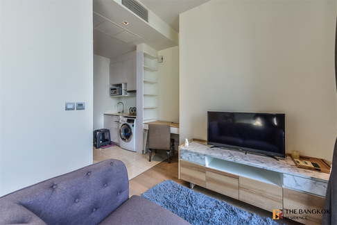 Exclusive Unit from Top Brands Ashton Silom near BTS Chong Nonsi