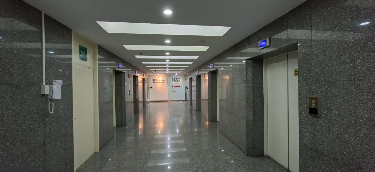 รูป ขายออฟฟิศ CTI Tower: ทำเลทองใจกลางอโศก - รูปที่ 12/12