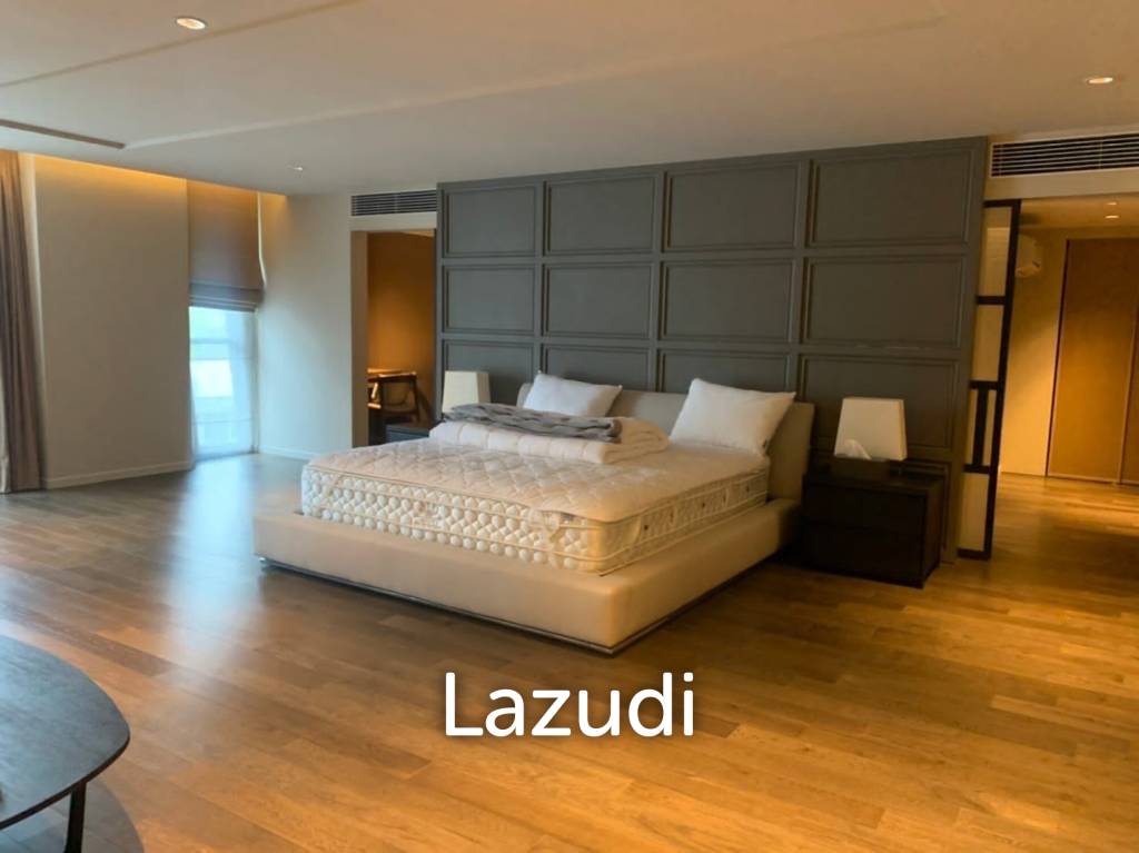 รูป 311 sqm loft-style condo on 7th floor in Khlong Toei Nuea Bangkok - รูปที่ 10/17