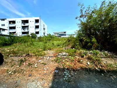 ที่ดิน ถนนสุขาภิบาล 5 : ขายที่ดิน แปลงสวย รถไฟฟ้าสายสีชมพู ถนนรามอินทรา GL545