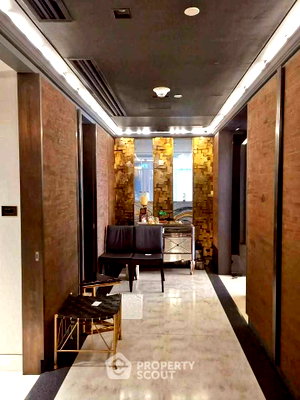 ขายคอนโด : คอนโด 3 ห้องนอน ขาย The Residences At The St. Regis Bangkok ใกล้ BTS ราชดำริ 90 ม. (ID 3081022)