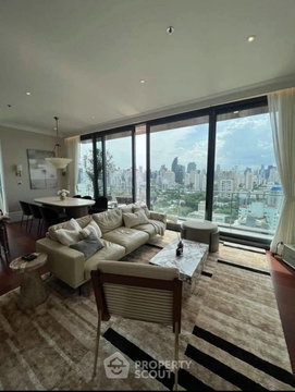 23rd-Floor 3-BR Condo at Khun By Yoo, Near BTS Thong Lor (ID 1981328)