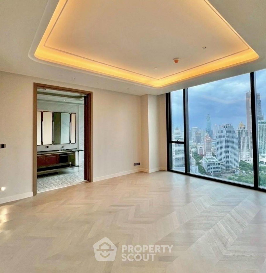 picture 3-BR Condo At One 89 Wireless, 200m to MRT Lumphini (ID 3081862) - 3/5