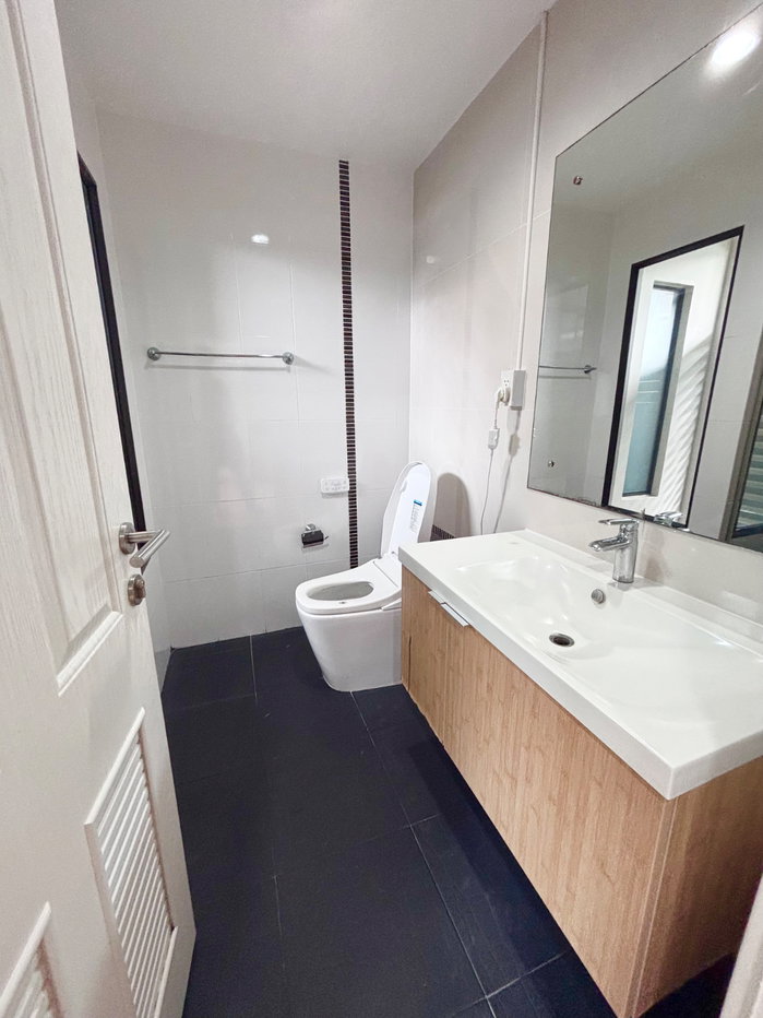 รูป ให้เช่า บ้านเดี่ยว 5 ห้องนอน โครงการ “ภัสสร เพรสทีจ บางนา-สุวรรณภูมิ” ใกล้เมกาบางนาและสนามบินสุวรรณภูมิ - รูปที่ 16/26