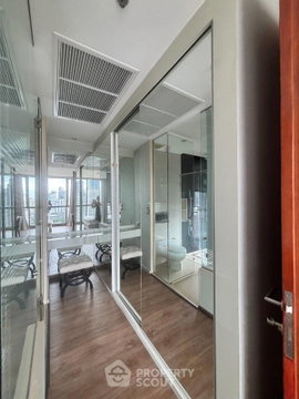 คอนโด 2 ห้องนอน The Address สุขุมวิท 28 ใกล้ BTS พร้อมพงษ์ 300 ม. (ID 3084374)