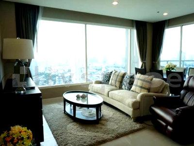 คอนโดให้เช่า : ▚ LL143ツ ให้เช่า: Menam Residences 2 ห้องนอน 99ตร.ม. วิวแม่น้ำเจ้าพระยา ทำพื้นใหม่ เลือกเฟอร์ฯ ได้✨