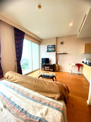 Condos for rent : Wind Ratchayothin | 🛍️ Project located next to Avenue Ratchayothin