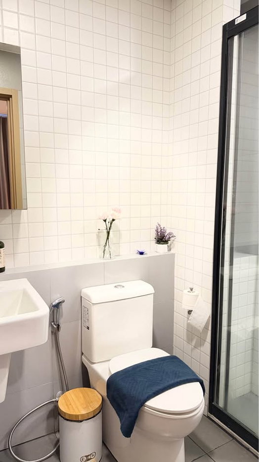 picture The Base Height Condo For Rent 1 Bedroom - 12/12