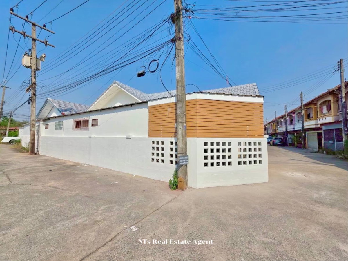 รูป บ้านแฝดหลังมุมท่าทอง ใกล้รพ.สต.วัดจันทร์ - รูปที่ 3/11