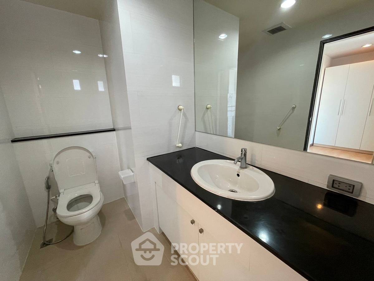 รูป คอนโด 2 ห้องนอนให้เช่า 77 ตร.ม. ที่ The Amethyst Sukhumvit 39 ใกล้ BTS พร้อมพงษ์ (ID 1503745) - รูปที่ 6/28