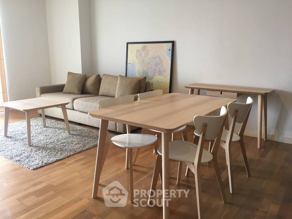 รูป คอนโด 1 ห้องนอน 19 ชั้น 60 ตร.ม. อูร์บานา สาทร ใกล้ BTS ศาลาแดง (ID 1995714) - รูปที่ 2/15