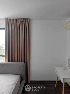 Condos for sale : 2-BR Condo At The Base Park West Sukhumvit 77, 39th Floor (BTS On Nut) (ID 2002941)