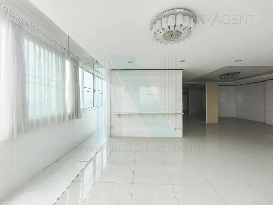 รูป ขายคอนโด เดอะ ทรีโอ การ์เด้นท์ อาคาร 1 ชั้น 21 1 ห้องนอน ขนาด 106 ตรม ใกล้ ห้างสรรพสินค้าซีคอนสแควร์ - รูปที่ 5/8