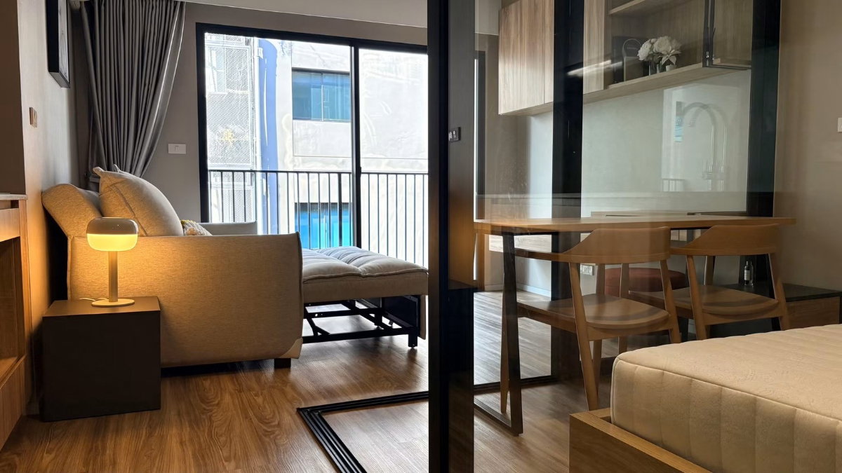 รูป *พร้อมอยู่ ‼️ขาย Blossom Condo @Sathorn Charoenrat ห้องสวยมาก ตกแต่งลัคชู เรียบหรู ดูแพง แต่ราคาดีสุด 🔥 DS3742 | Line @Dstay - รูปที่ 1/11