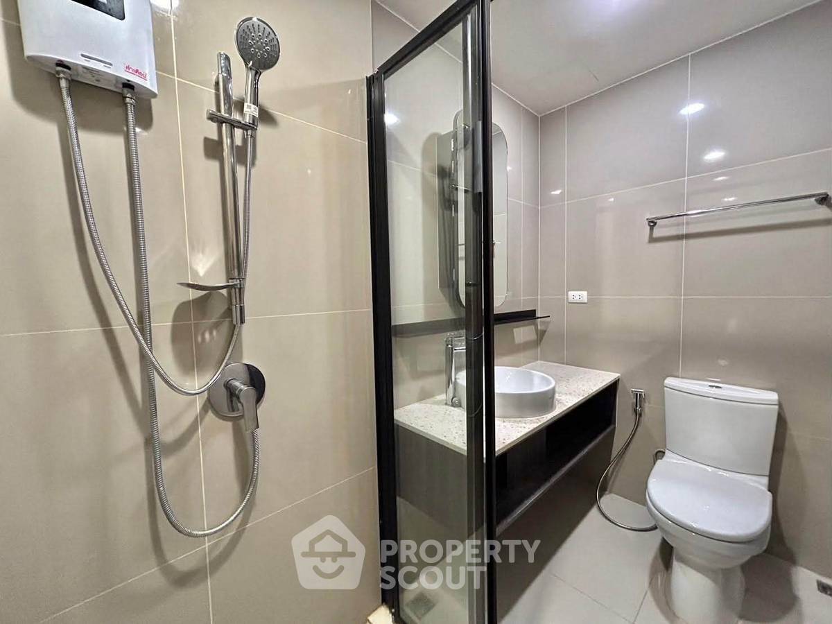 picture 2-BR 54 Sqm Condo At XT Huai Khwang, 100m To MRT Huai Khwang (ID 3086169) - 14/17