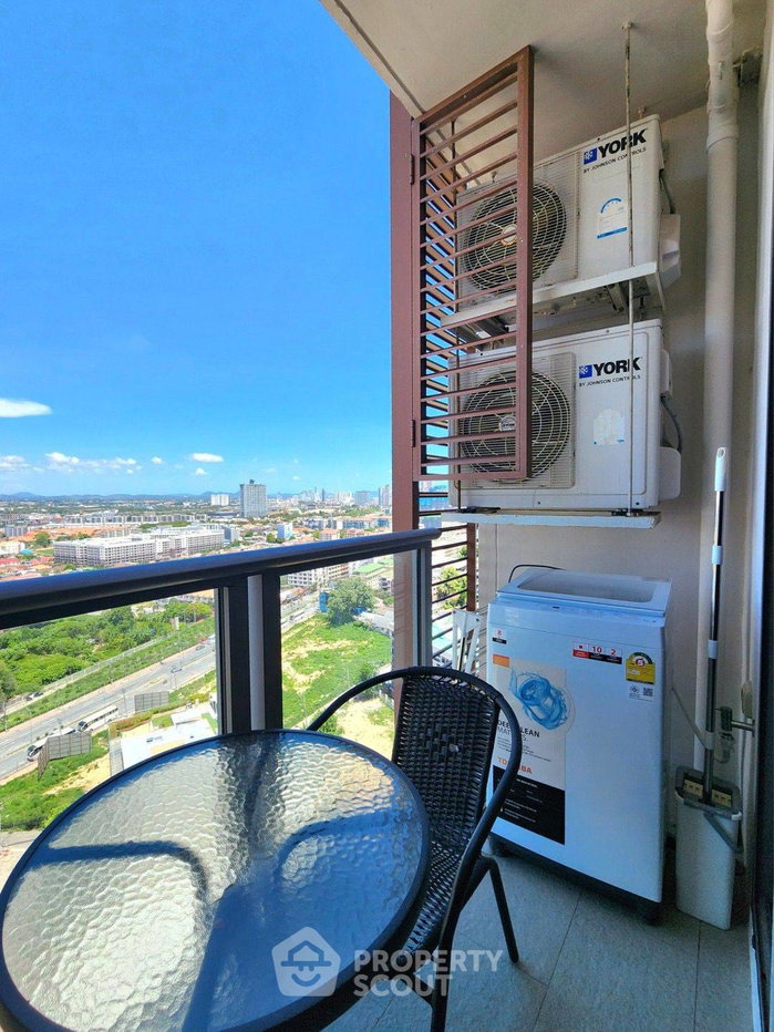 picture 1-BR Condo For Sale, Unixx South Pattaya, Phratamnak (ID 1545493) - 4/12