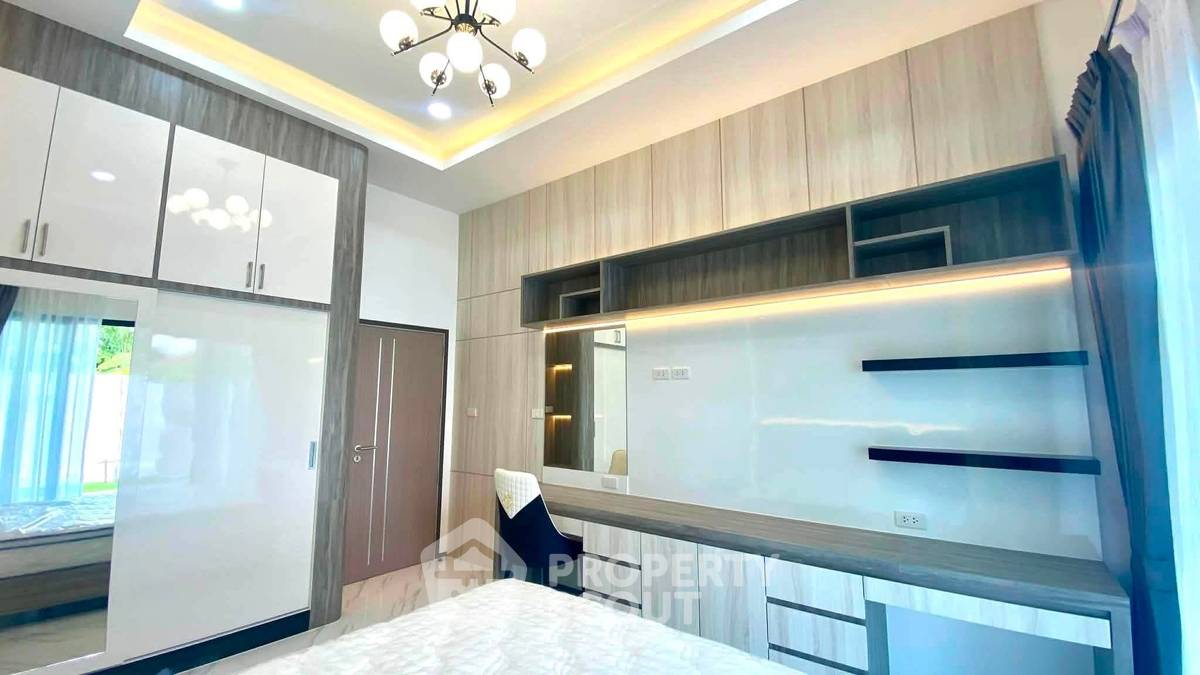 รูป วิลล่า 3 ห้องนอน ขนาด 300 ตร.ม. ขาย ใน ห้วยใหญ่ ชลบุรี (ID 3084237) - รูปที่ 16/18