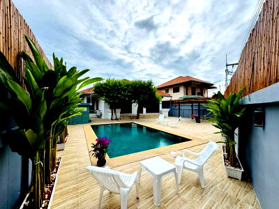 Houses for rent Bang Lamung Chonburi : Single house for rent in Ekmongkol 8 Village, Pattaya. Great price, move in Ready