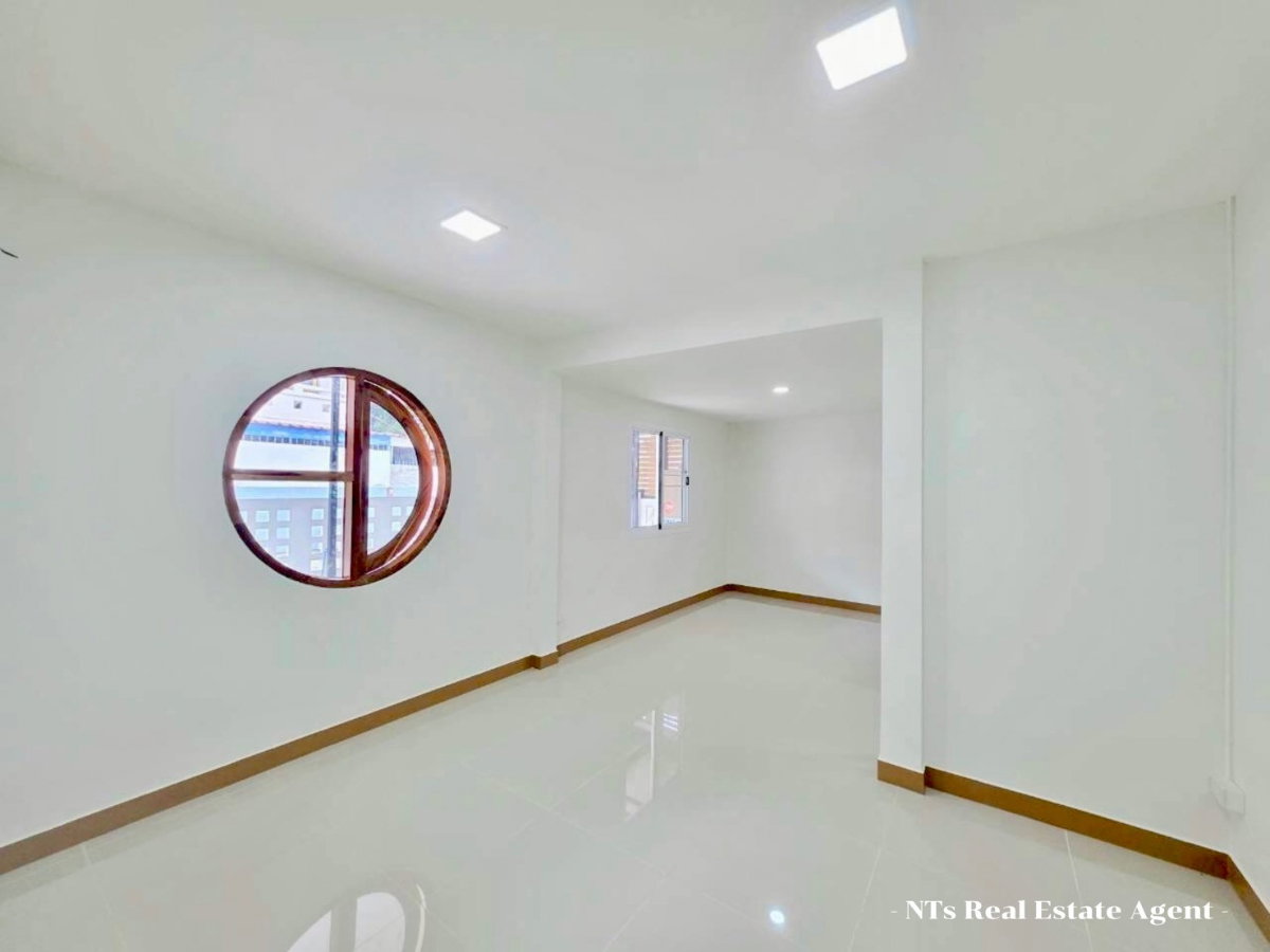 รูป บ้านแฝดหลังมุมท่าทอง ใกล้รพ.สต.วัดจันทร์ - รูปที่ 7/11