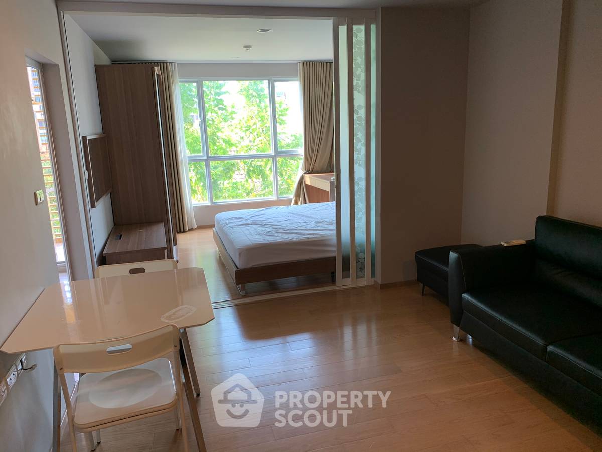 รูป คอนโด 1 ห้องนอน 40 ตร.ม. ที่ Hive Sukhumvit 65 ใกล้ BTS เอกมัย 300 ม. (ID 566924) - รูปที่ 1/8