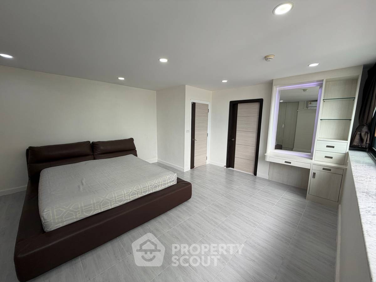 รูป คอนโดขาย 3 ห้องนอน 223 ตร.ม. | President Park Condominium | ใกล้ MRT ศูนย์สิริกิติ์ (ID 3005606) - รูปที่ 7/11