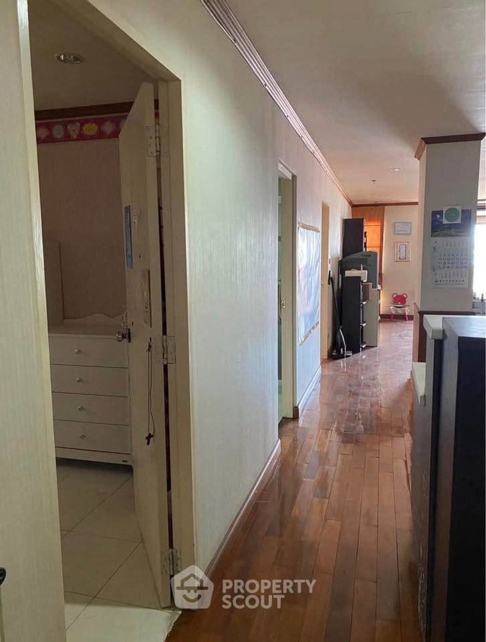 รูป ขายคอนโด 2 ห้องนอน ชั้นสูง ขนาด 126 ตร.ม. ทารา รุ่งแก้ว คอนโดมิเนียม (ID 3085692) - รูปที่ 5/16