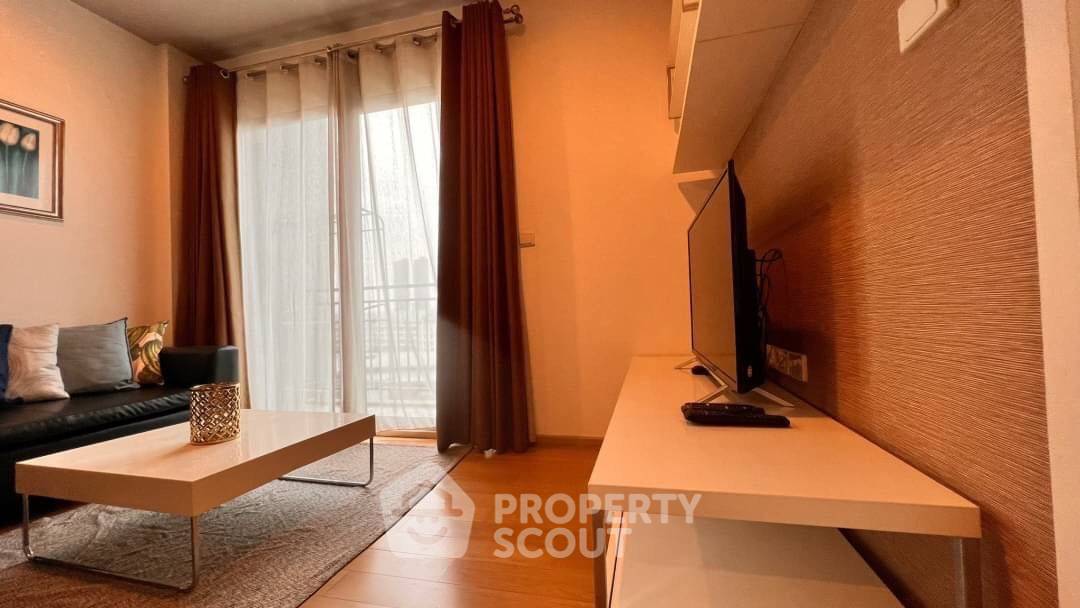 รูป คอนโด 1 ห้องนอน น่าอยู่ ที่ Hive Sathorn ใกล้ BTS กรุงธนบุรี 90 ม. ชั้น 10 (ID 1918737) - รูปที่ 8/10