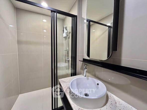 picture 2-BR 54 Sqm Condo At XT Huai Khwang, 100m To MRT Huai Khwang (ID 3086169) - 4/17