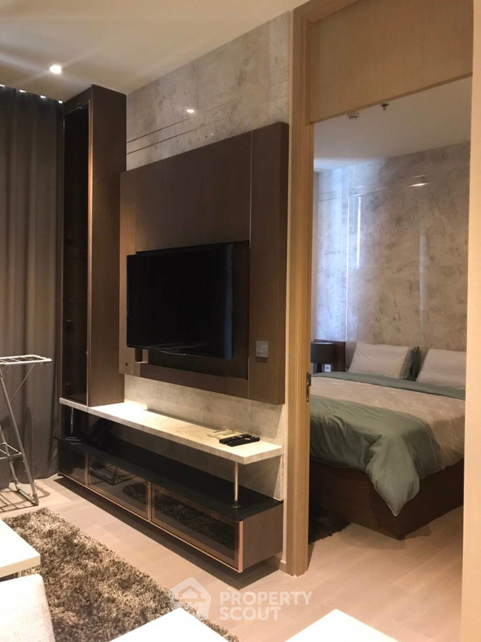 picture 28th-Floor 1-BR Condo At The Esse Asoke, Near MRT Sukhumvit (ID 400087) - 2/5