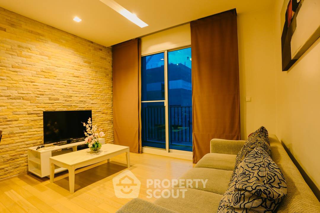 รูป คอนโด 2 ห้องนอน ให้เช่า ศิริ แอท สุขุมวิท ใกล้ BTS ทองหล่อ 200 ม. (ID 559520) - รูปที่ 2/12