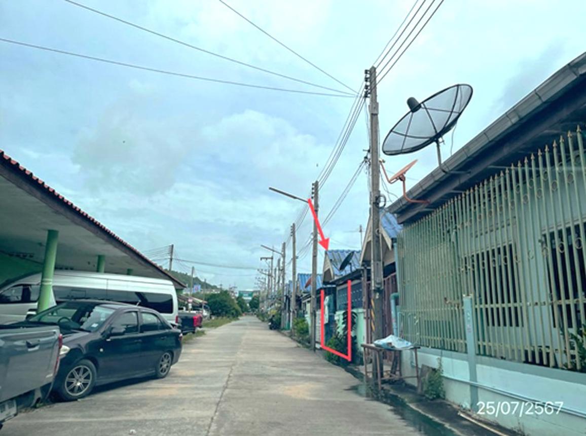 รูป ทาวน์เฮ้าส์ 22.5 ตร.วา ศรีราชา ชลบุรี 1.2M - รูปที่ 9/14