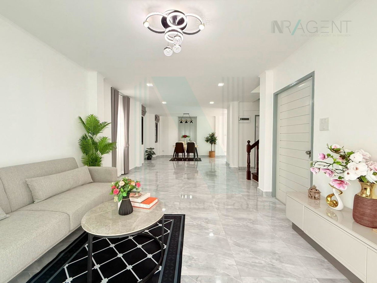 รูป ขายบ้านเดี่ยว โครงการ พาร์คเวย์โฮม รามคำแหง 150 2 ชั้น 4 ห้องนอน 3 ห้องน้ำ - รูปที่ 4/8