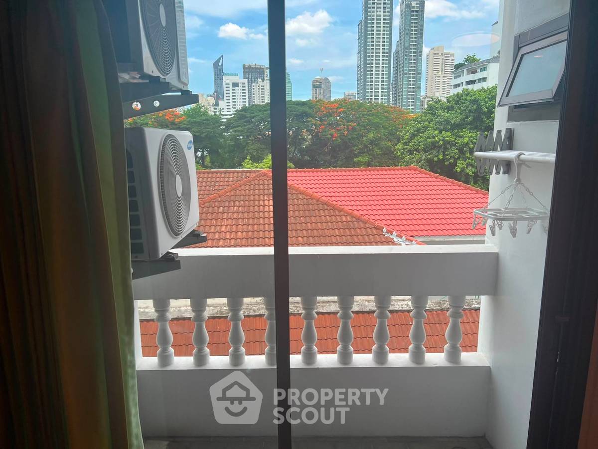 รูป คอนโด 1 ห้องนอนให้เช่า ริน เฮ้าส์ คอนโดมิเนียม ใกล้ MRT สุขุมวิท (ID 3085933) - รูปที่ 8/12