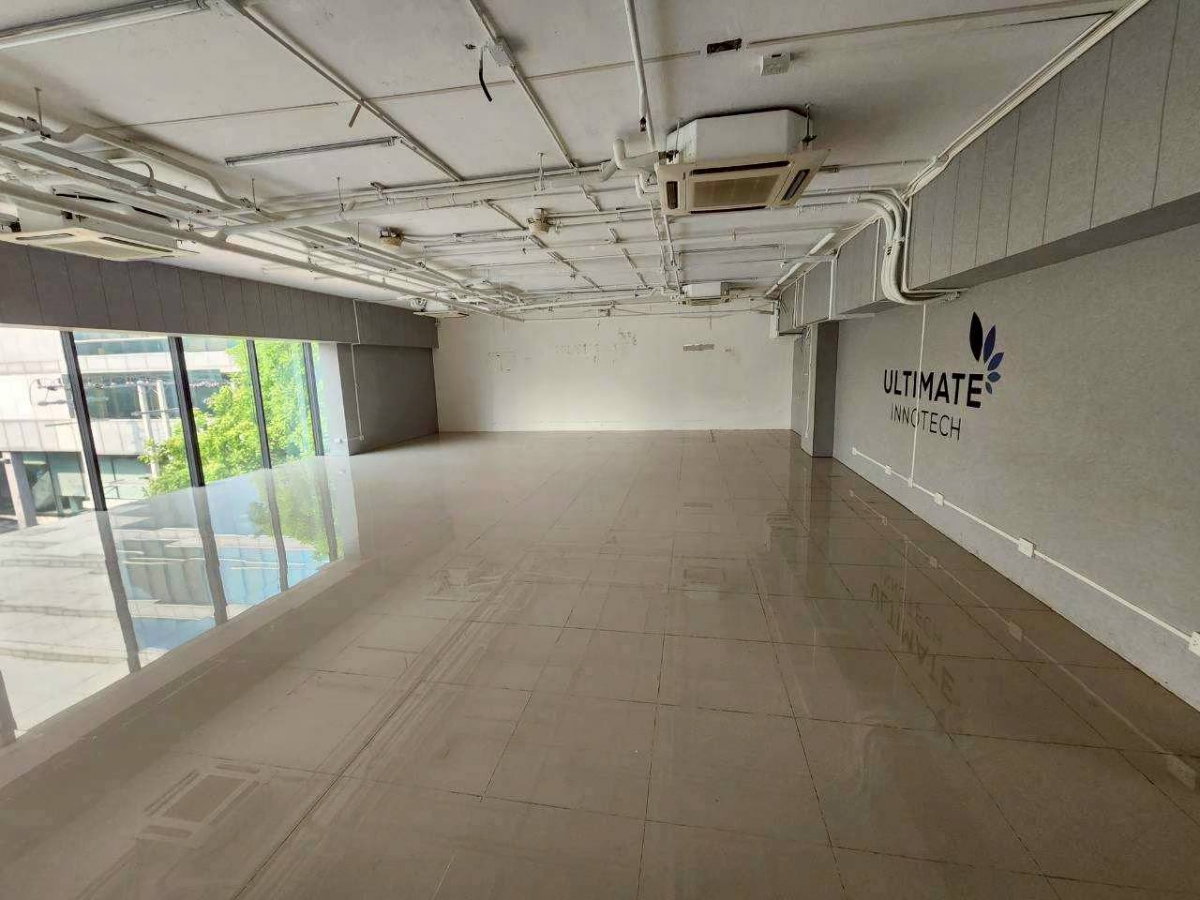 รูป ให้เช่าอาคารสำนักงาน รัชดาลาดพร้าวพื้นที่ใช้สอย 2,000 ตารางเมตรที่จอดรถกว่า 400 คัน ค่าเช่า 800,000 บาท/เดือน - รูปที่ 4/20