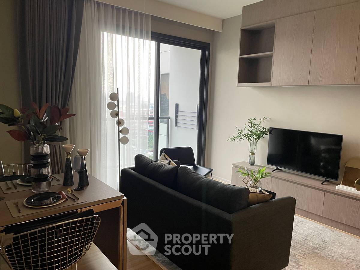 picture High-Floor 2-BR 50 Sqm, M Jatujak, 400m to BTS Saphan Khwai (ID 1028575) - 7/9