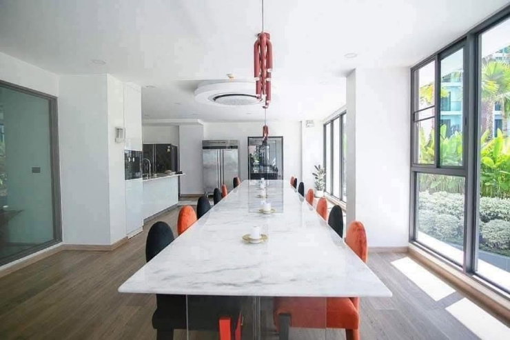 รูป ปล่อยเช่า The one condo พร้อมเฟอร์ฯ #วิวสระว่ายน้ำ ใกล้เซ็นทรัลเฟส , ม.พายัพ , ร.พ.กรุงเทพ , นิมมาน ( 2 นอน 2 น้ำ ) - รูปที่ 11/16