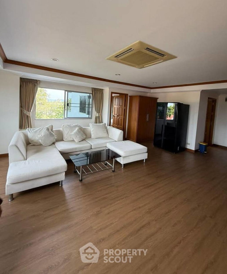 รูป คอนโด 1 ห้องนอน 97 ตร.ม. ขายที่ Grand View Condo บ้านอำภูร์ นาจอมเทียน สัตหีบ (ID 3086345) - รูปที่ 2/20