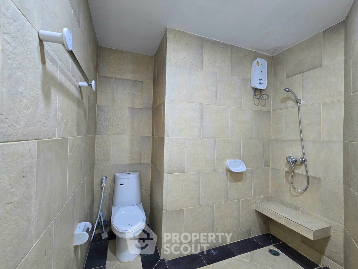 รูป คอนโดให้เช่า 3 ห้องนอน ขนาด 158 ตร.ม. ที่ พันธเล บูทีค เรสซิเดนซ์ จอมเทียน (ID 2096975) - รูปที่ 30/40