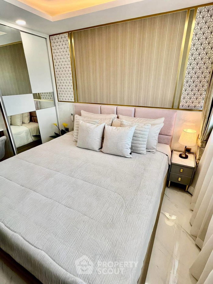 picture 2-BR Condo In Dusit Grand Park 2, Ground-Floor Style, Pattaya (ID 2180100) - 8/14