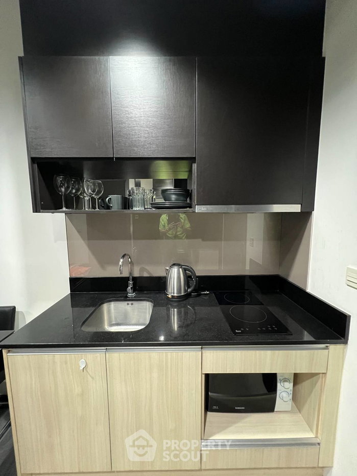 picture 1-BR 32 Sqm At The Edge Sukhumvit 23, 200m To MRT Sukhumvit (ID 2101578) - 5/11
