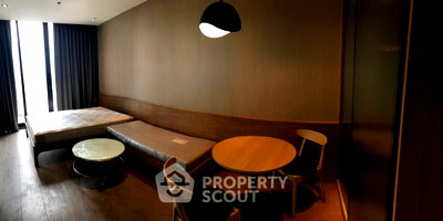 Condos for sale : 1-BR Condo For Sale At The Park At Em District, Near MRT Queen Sirikit (ID 2738364)
