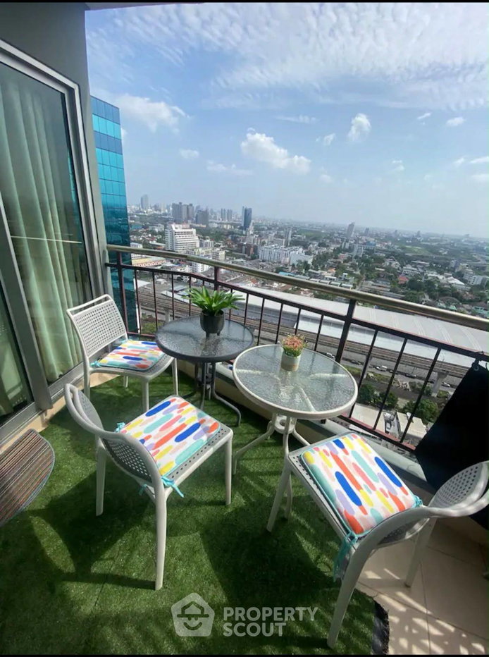 รูป คอนโด 2 ห้องนอน 82 ตร.ม. ชั้น 28 ศุภาลัย ปาร์ค เอกมัย-ทองหล่อ | ใกล้ ARL รามคำแหง (ID 3084053) - รูปที่ 2/7