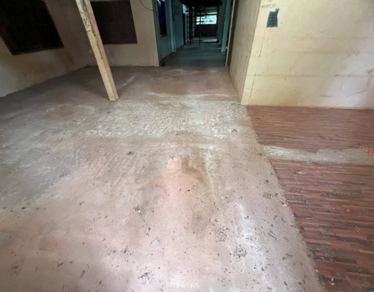 รูป AL-5-0608|บ้านพักอาศัยครึ่งตึกครึ่งไม้ 2 ชั้นและบ้านไม้ใต้ถุนสูง บ้านจรุกเตย  ต. หนองฮี อ.ปลาปาก จ.นครพนม (ราคา 650,000 บาท) - รูปที่ 7/24
